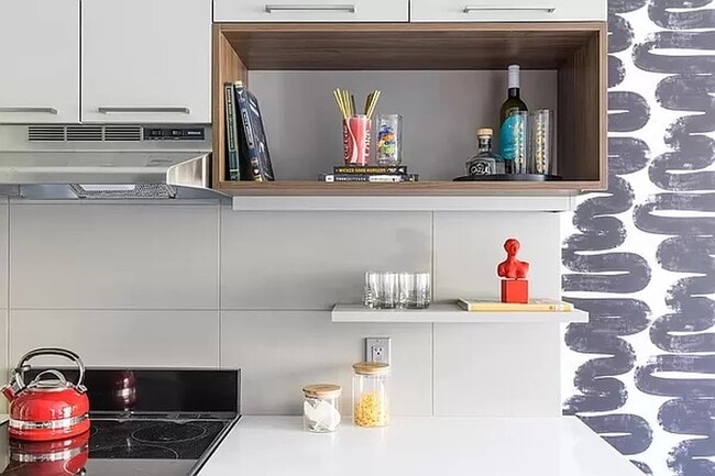 Photo - 1-76 Woodward Ave