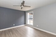 1BR, 1BA - 750SF