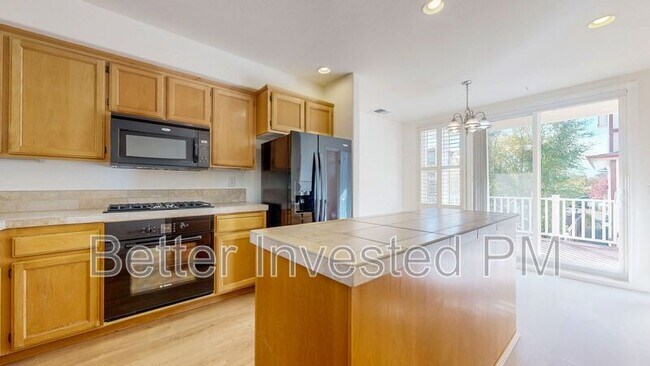 Photo - 526 Emily Rose Cir