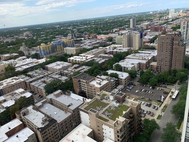 Photo - 5415 N Sheridan Rd Unit 3510