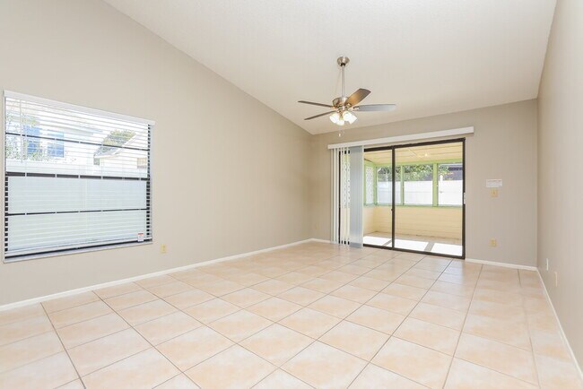 Photo - 797 Minerva Ln