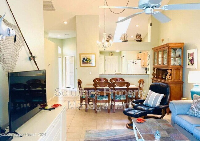 Photo - 5569 Cord Grass Ln