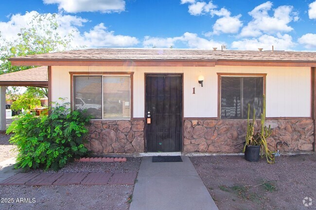 Building Photo - 4650 E Caballero St Unit 1 Rental