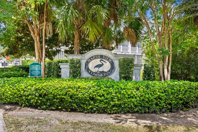 Photo - 210 Winding River Dr