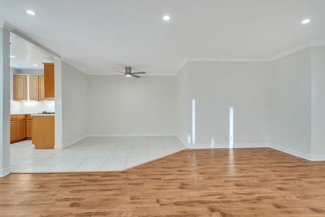 Photo - Palm Beverly Apartments