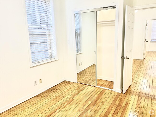 Building Photo - 247 Clendenny Ave Unit 1 Rental