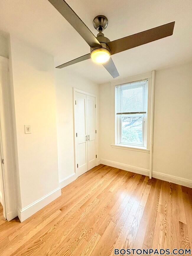 Photo - 121 Park Dr Unit 1