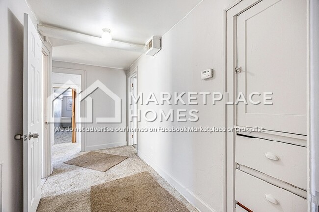 Photo - 14961 Strathmoor St