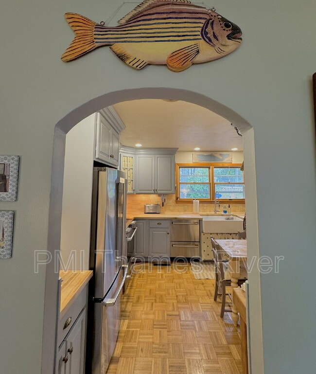 Photo - 169 Indigo St
