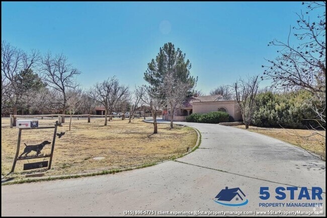 Building Photo - 3 bedroom in El Paso TX 79932 Rental