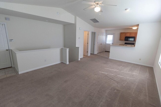 Photo - 3324 E St Charles Rd