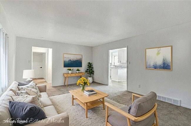 Photo - Renovated in Cheviot