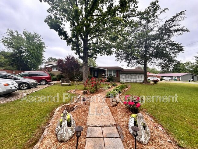 Photo - 114 Judith Ln