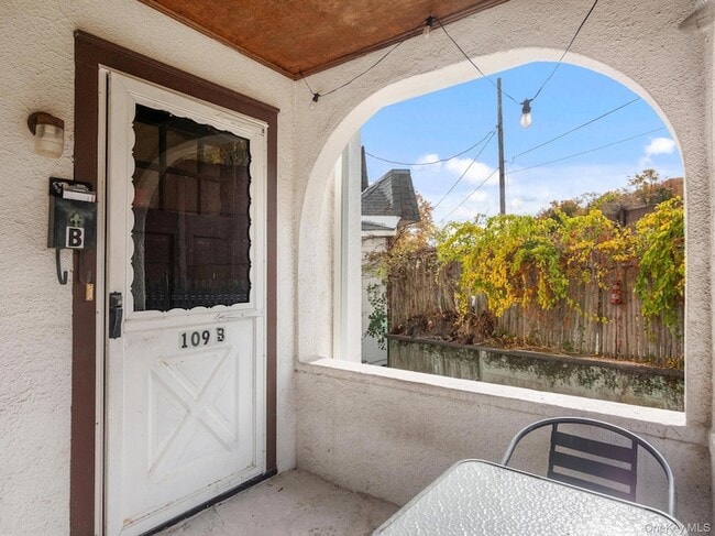 Photo - 109 Cooper Dr Unidad B