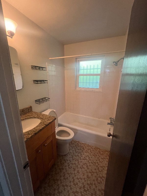 Photo - 860 Monroe Dr NE Unit Apt 8