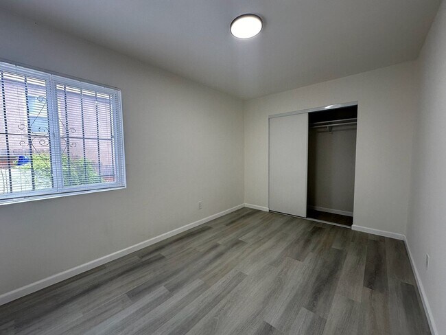 Photo - Newly Remodeled - 2 Bedroom/1 Bath...Downs... Apartment Unit 4
