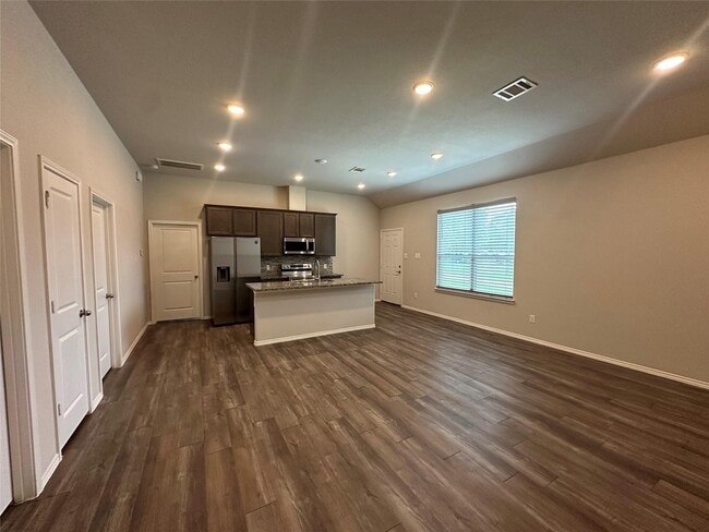 Photo - 15063 Arrowhead Loop E