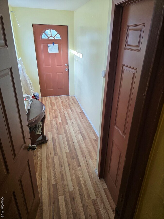 Photo - 180-14 144th Ave