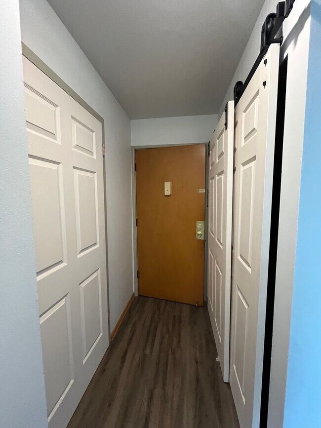Photo - Pinehaven Apartments
