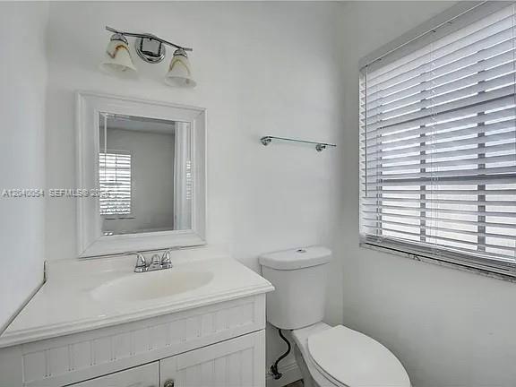 Photo - 2200 NE 66th St Unit 1401