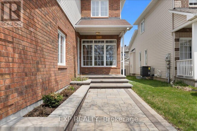 Photo - 773 Valin St