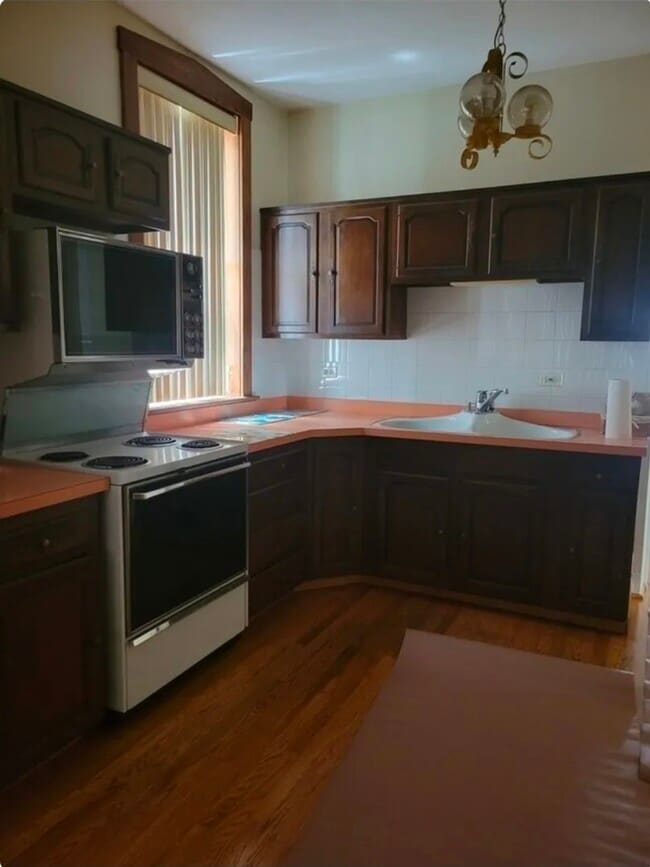 Photo - 6939 N Hamilton Ave Unit 1