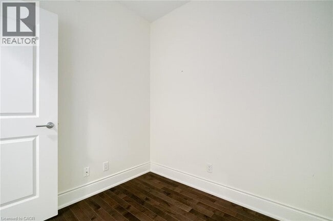 Photo - 1717 Avenue Rd Unité 307