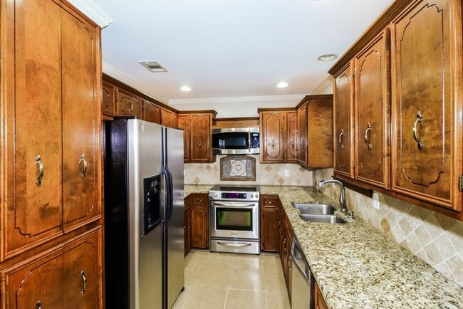 Photo - 16 Turtle Creek Ct