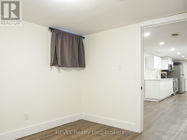Photo - 50 Pelham Rd