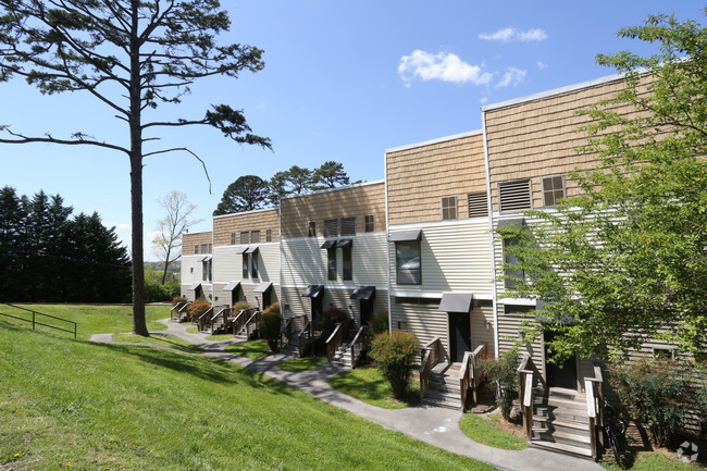 Building - The Hammond Apartments