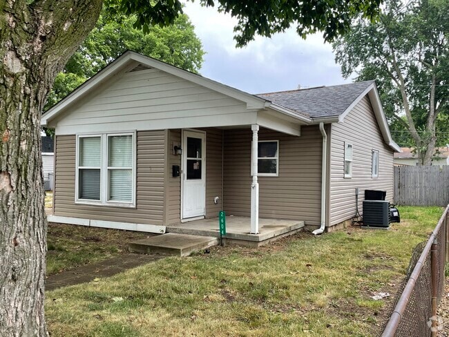 Building Photo - 2604 Cadillac St Rental