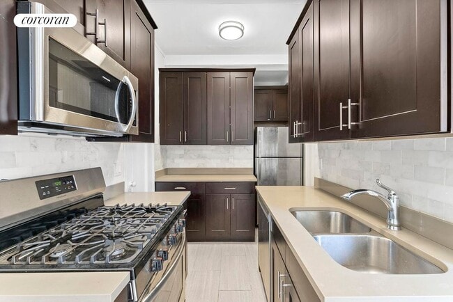 Photo - 175 W 76th St