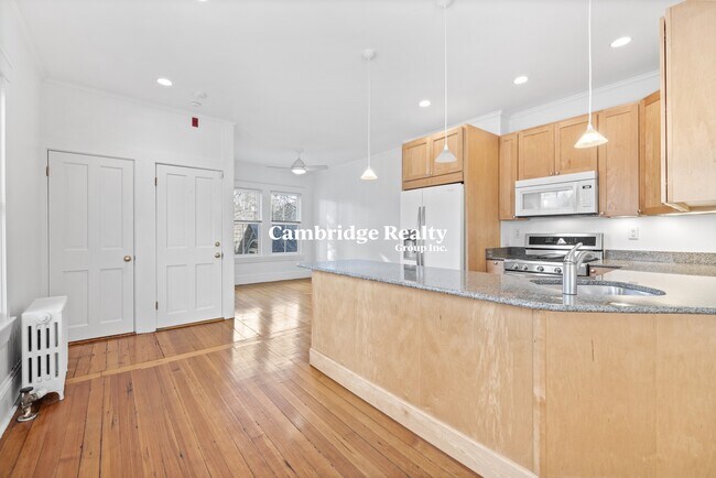 Photo - 30 Healey St Unit B