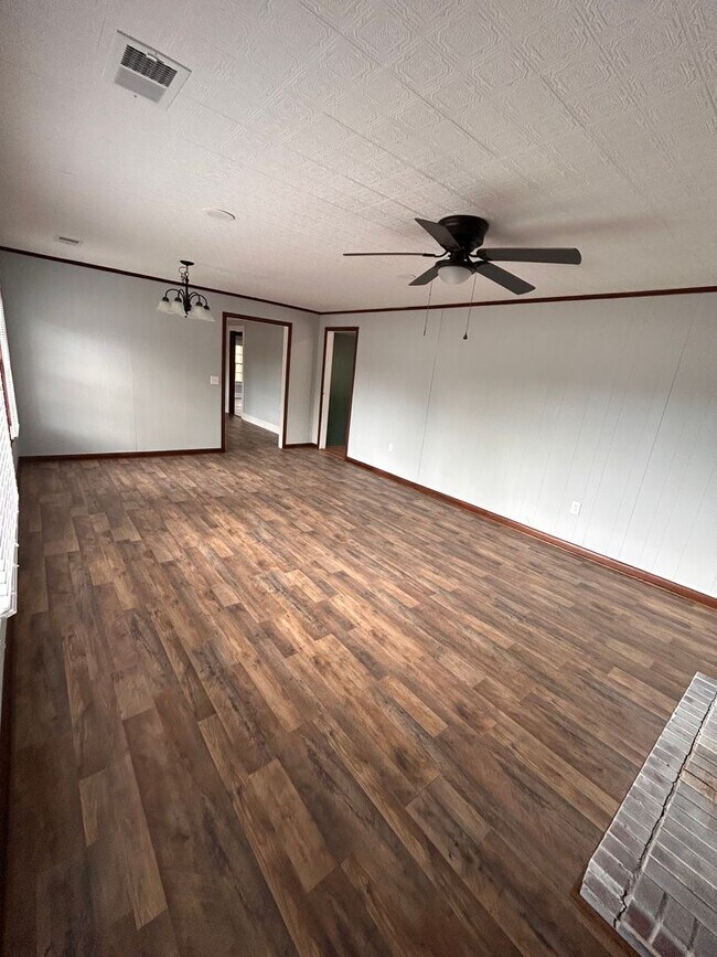 Photo - 5365 W Oglethorpe Hwy