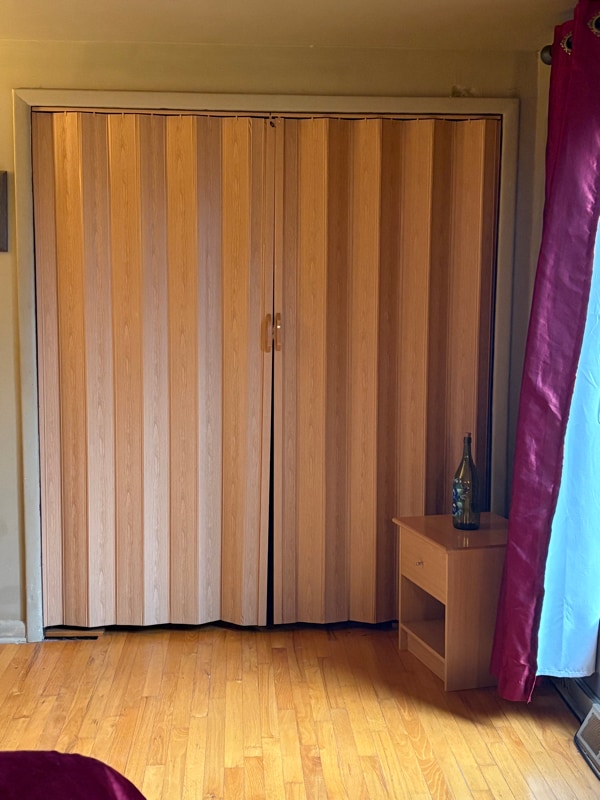 Photo - 105 Robert Dr Unit Room # 1