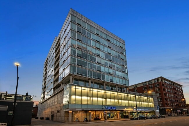 Photo - 24 S Morgan Apartments