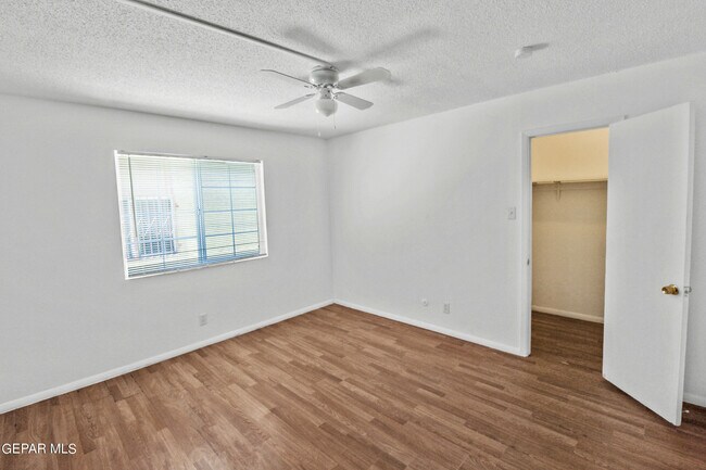 Photo - 5200 Carousel Dr Unit 1