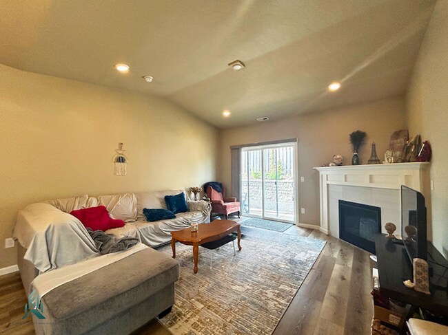 Photo - Single-family Home for Rent