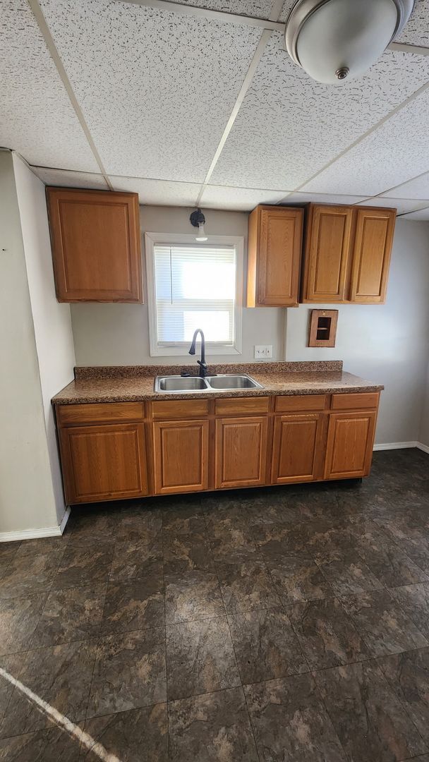 Photo - 3 bed 1 bath