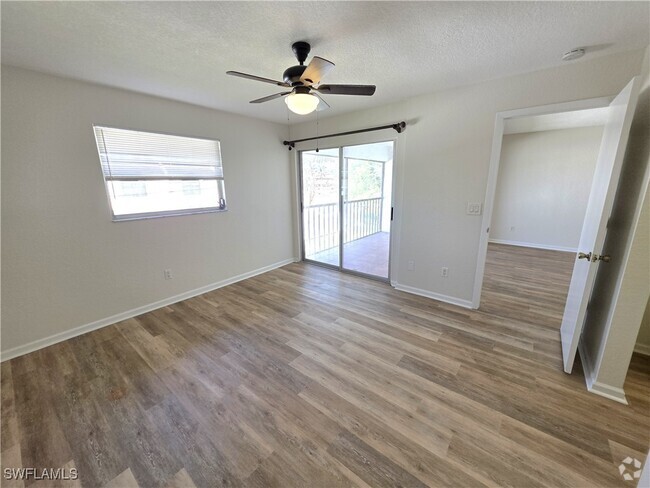 Building Photo - 1429 Cape Coral Pkwy W Unit 12 Rental