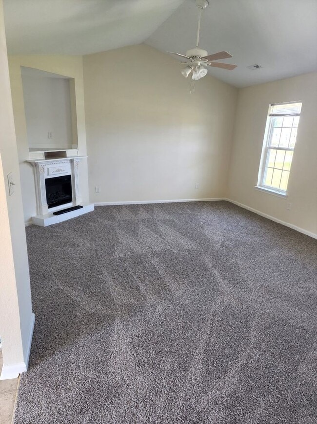 Photo - Gorgeous and Spacious Country home located in Camden County.