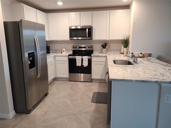 Photo - 10209 Kalamazoo Pl