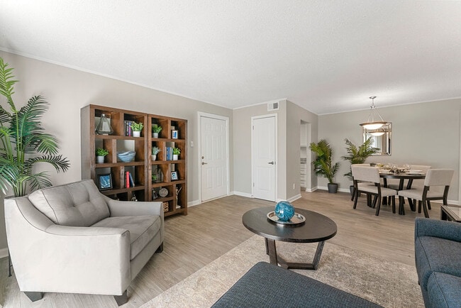 Photo - 445 Cleveland