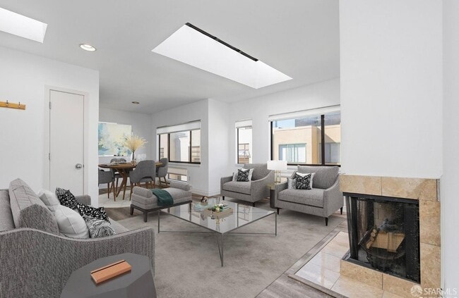 Building Photo - 444 Francisco St