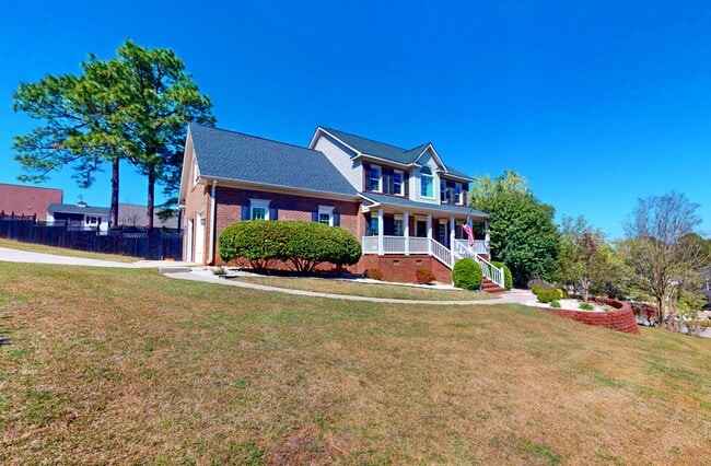 Building Photo - Stunning Two-Story on Corner Lot in King's Grant!