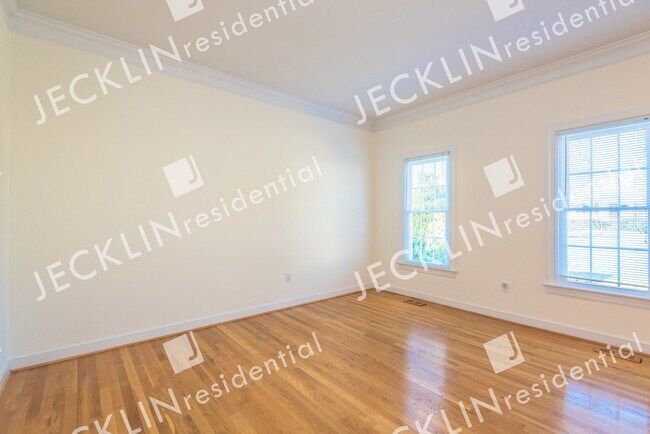 Photo - 10653 Anna Marie Dr