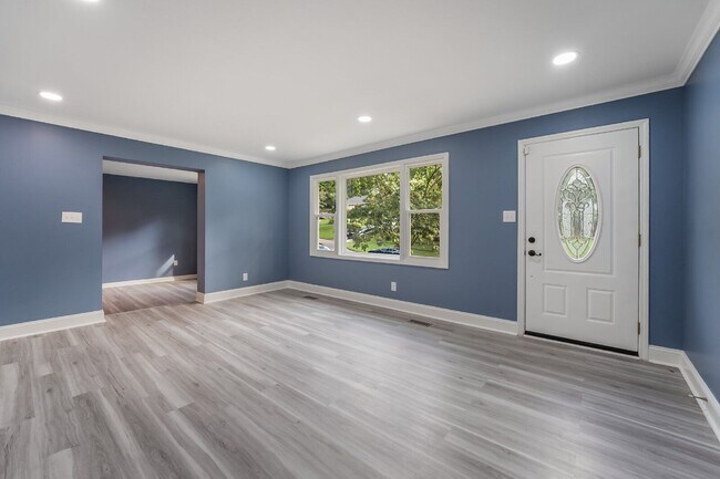Photo - 1 Westbury Pl