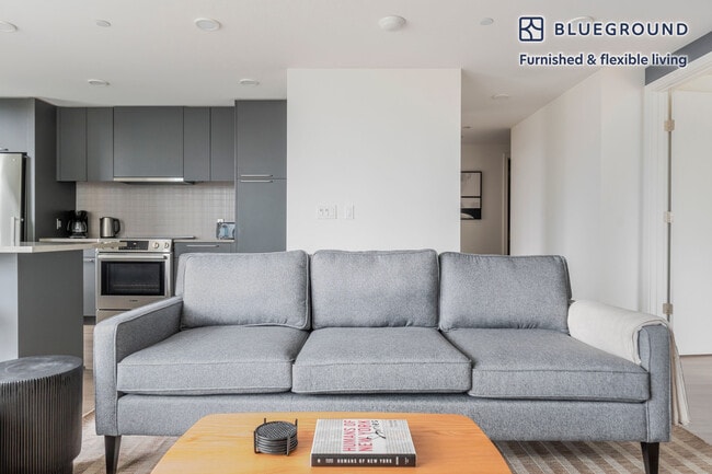 Photo - 2019 Boren Ave Unit FL10-ID984