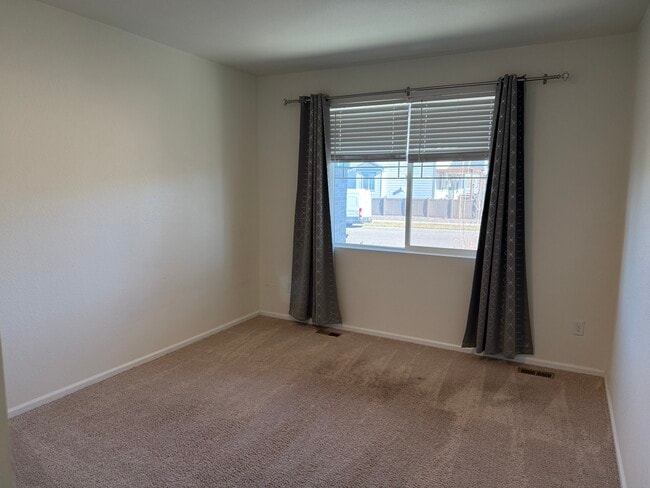 Photo - 221 S Quantock St