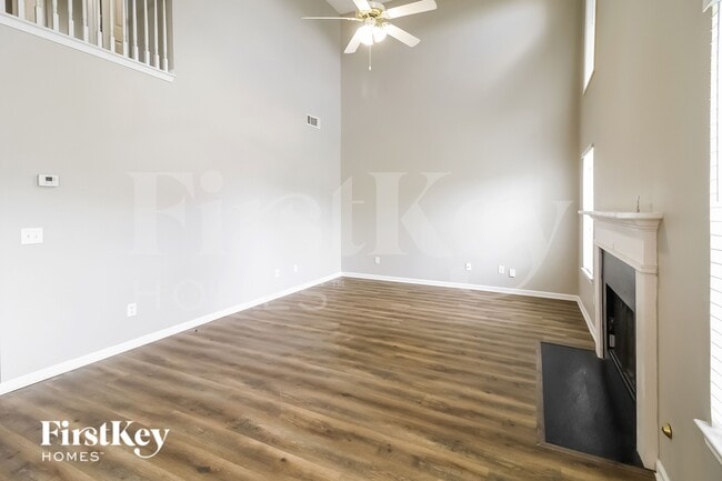 Photo - 15 Dairyland Dr